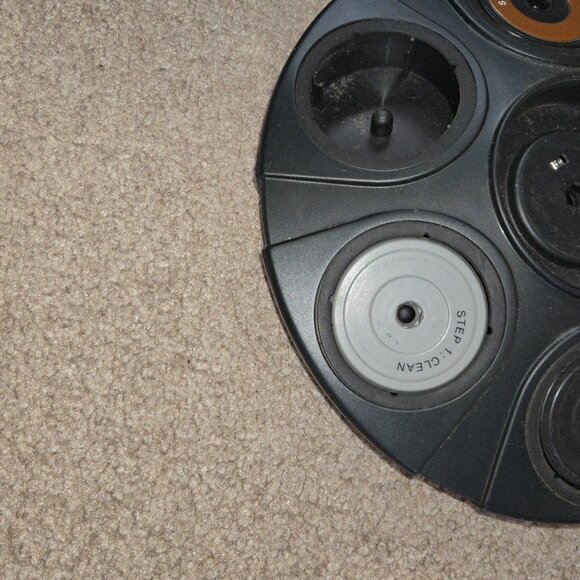 Sharper Image Shoe Polisher - Picture 5 of 9